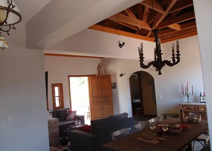 Myrtos Bay Anomeriá