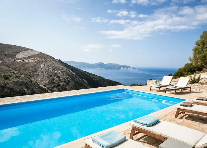 Myrtos Bay Anomeriá